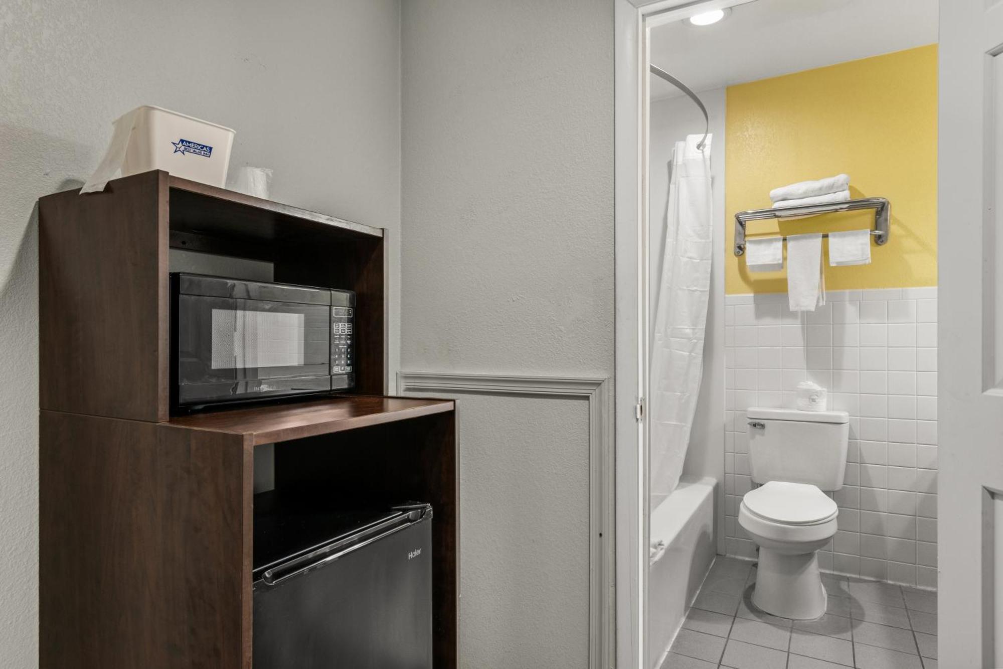 Americas Best Value Inn Карлайл Экстерьер фото