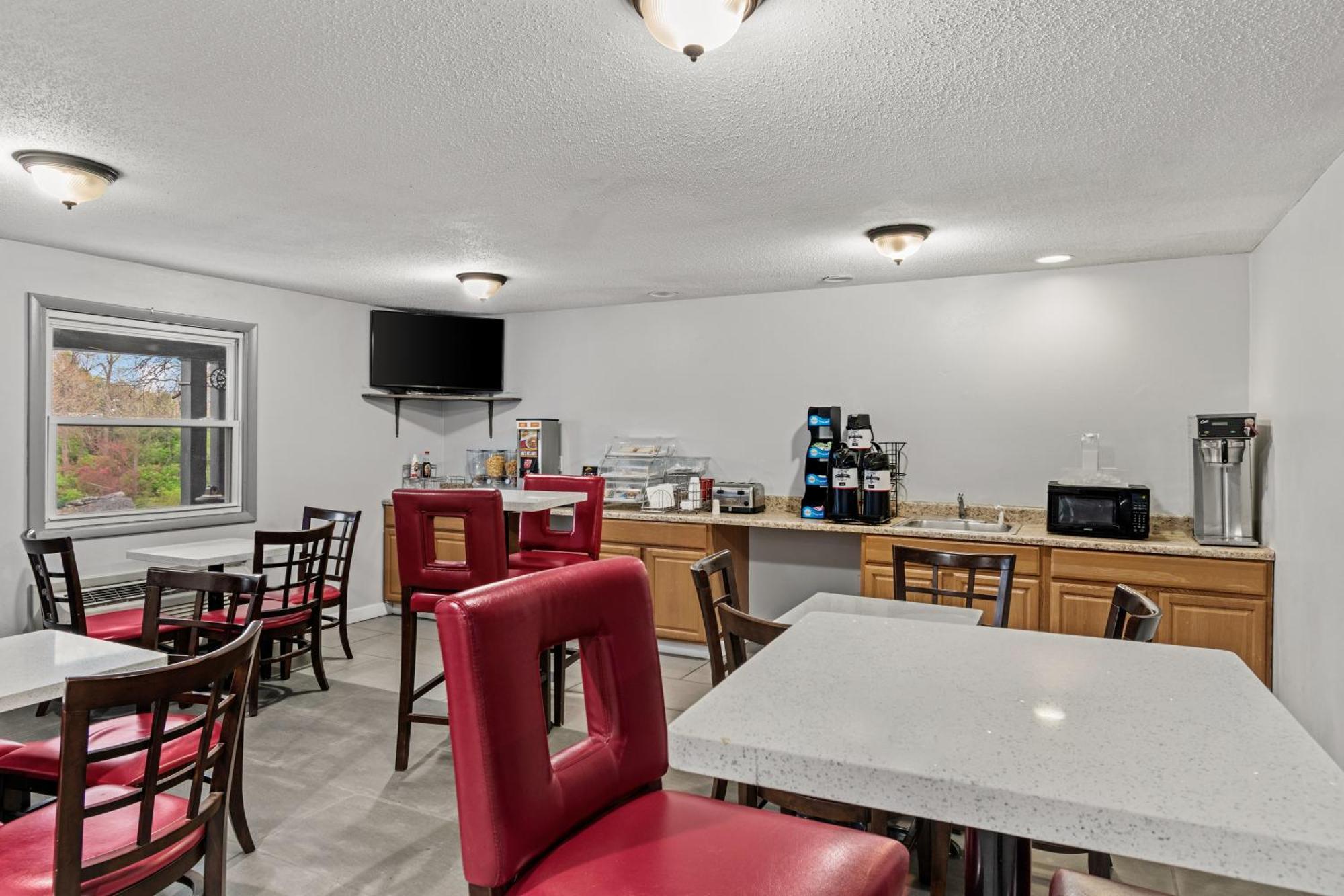 Americas Best Value Inn Карлайл Экстерьер фото